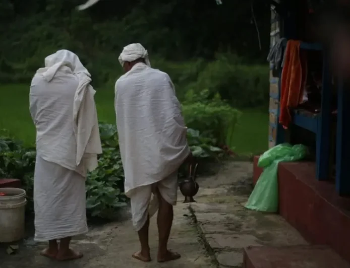 नेपाल में फ्लैश फ्लड का कहर: मुर्दाघरों में जगह खत्म, सामूहिक दफन की तैयारी