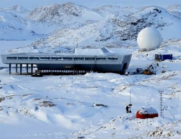 India Has Monitoring Stations at the Poles. Why Not in the Himalayas? Experts Raise Disaster Concerns