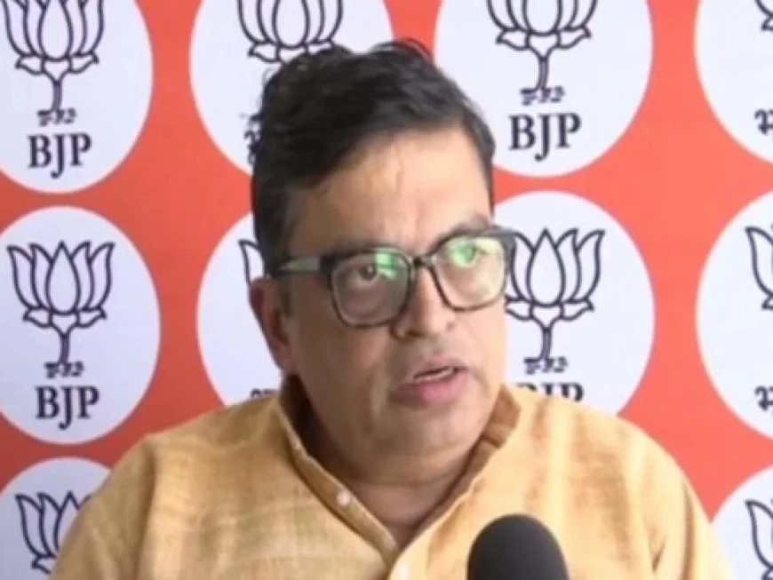 Vande Mataram Row: BJP Targets Sonia Gandhi, Congress Hits Back With ‘Chair’ Explanation