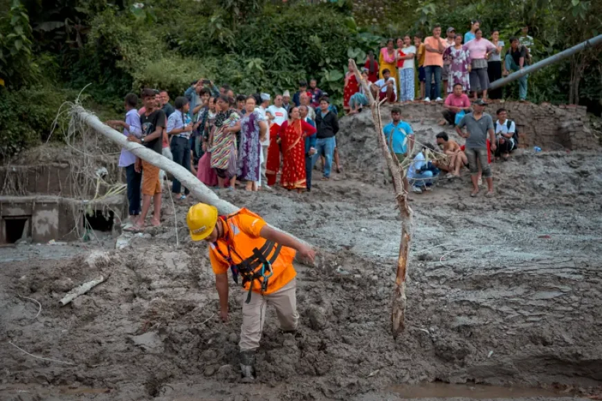 Nepal-China Flood: 750 की मौत, 3,044 लापता; ग्लेशियर ढहने से तबाही, बचाव अभियान जारी