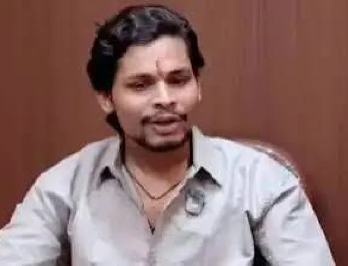 CJP कार्यकर्ता के पिता से मारपीट: स्वतंत्र भारद्वाज हिरासत में, हिंदू संगठनों का प्रदर्शन