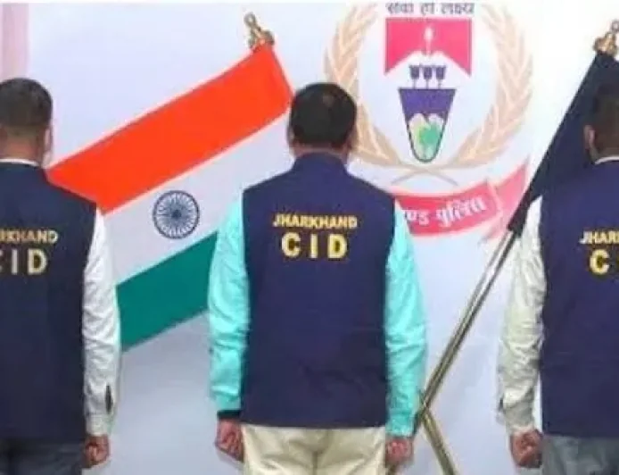 JSSC-CGL केस में 33 गिरफ्तार, पुलिसकर्मी से लेकर कथित एजेंट तक जांच के घेरे में