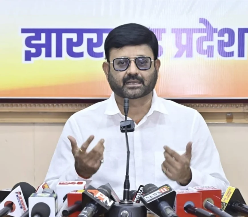 चुनाव आयोग के घेराव पर प्रतुल शाहदेव का कांग्रेस पर निशाना, बोले- संवैधानिक संस्था पर दबाव बनाने की कोशिश