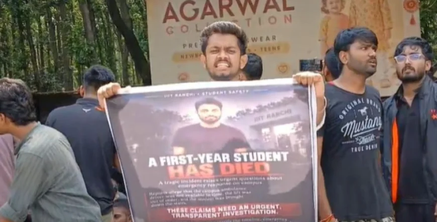 आईआईआईटी रांची में छात्र की मौत के दूसरे दिन भी आंदोलन जारी, निदेशक के इस्तीफे पर अड़े विद्यार्थी