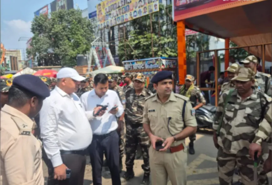 Ranchi Durga Puja 2026: दुर्गा पूजा से पहले रांची में सुरक्षा सख्त, ड्रोन से होगी निगरानी, पुलिस ने निकाला फ्लैग मार्च